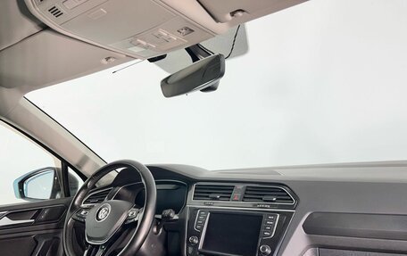 Volkswagen Tiguan II, 2017 год, 2 599 000 рублей, 13 фотография