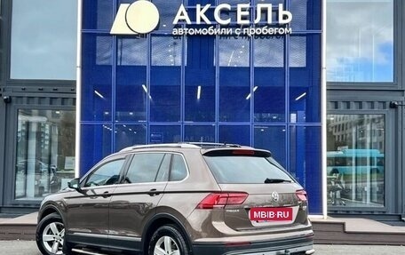 Volkswagen Tiguan II, 2017 год, 2 599 000 рублей, 7 фотография