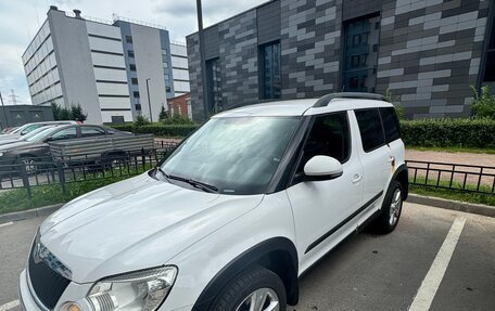 Skoda Yeti I рестайлинг, 2013 год, 850 000 рублей, 2 фотография