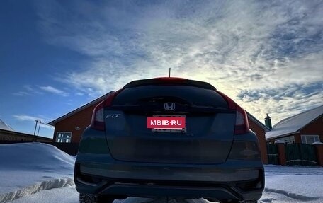 Honda Fit III, 2018 год, 1 220 000 рублей, 7 фотография
