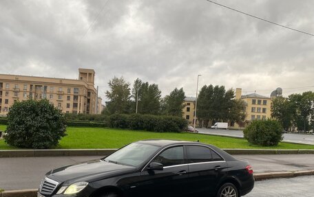 Mercedes-Benz E-Класс, 2010 год, 1 200 000 рублей, 9 фотография