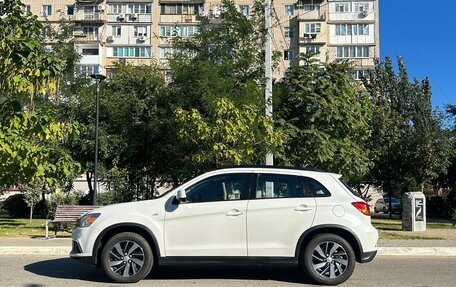 Mitsubishi ASX I рестайлинг, 2018 год, 2 100 000 рублей, 4 фотография