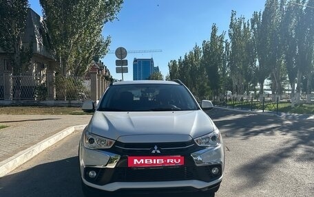 Mitsubishi ASX I рестайлинг, 2018 год, 2 100 000 рублей, 2 фотография