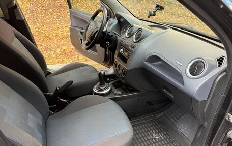 Ford Fiesta, 2006 год, 425 000 рублей, 13 фотография