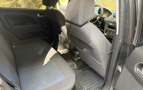 Ford Fiesta, 2006 год, 425 000 рублей, 15 фотография