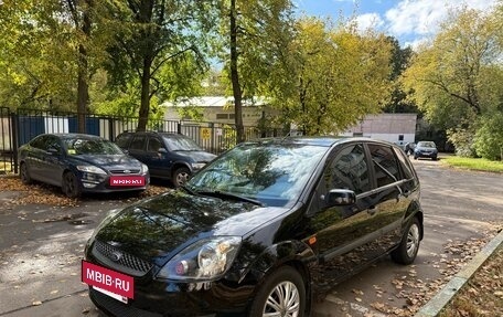 Ford Fiesta, 2006 год, 425 000 рублей, 2 фотография