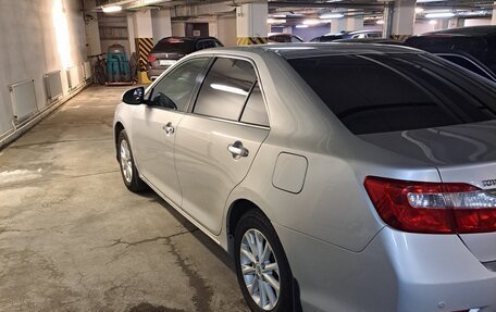 Toyota Camry, 2012 год, 2 300 000 рублей, 4 фотография