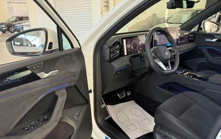 Volkswagen Tiguan, 2025 год, 4 870 000 рублей, 7 фотография