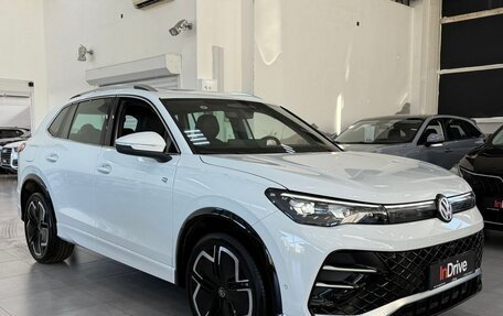 Volkswagen Tiguan, 2025 год, 4 870 000 рублей, 1 фотография