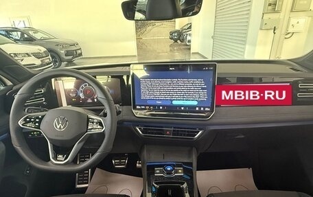 Volkswagen Tiguan, 2025 год, 4 870 000 рублей, 10 фотография
