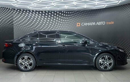 Toyota Corolla, 2021 год, 1 940 000 рублей, 5 фотография