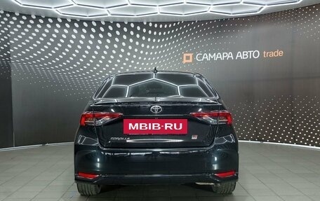 Toyota Corolla, 2021 год, 1 940 000 рублей, 8 фотография