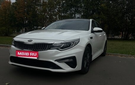 KIA Optima IV, 2019 год, 1 850 000 рублей, 2 фотография