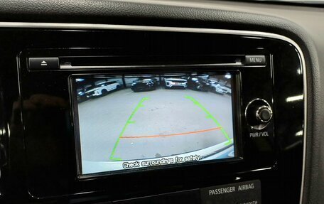 Mitsubishi Outlander III рестайлинг 3, 2015 год, 1 719 000 рублей, 16 фотография