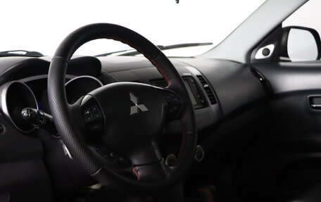 Mitsubishi Outlander III рестайлинг 3, 2008 год, 1 099 990 рублей, 9 фотография
