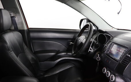 Mitsubishi Outlander III рестайлинг 3, 2008 год, 1 099 990 рублей, 14 фотография