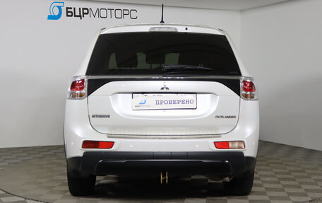 Mitsubishi Outlander III рестайлинг 3, 2014 год, 1 449 990 рублей, 6 фотография