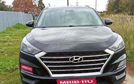 Hyundai Tucson III, 2019 год, 2 000 000 рублей, 1 фотография