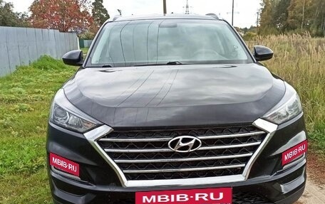 Hyundai Tucson III, 2019 год, 2 000 000 рублей, 2 фотография