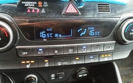 Hyundai Tucson III, 2019 год, 2 000 000 рублей, 14 фотография