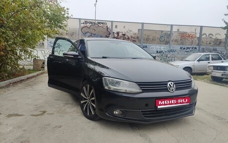 Volkswagen Jetta VI, 2012 год, 890 000 рублей, 1 фотография