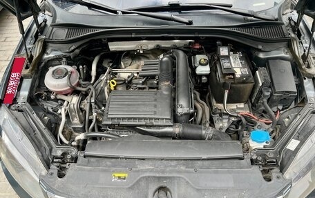 Skoda Superb III рестайлинг, 2018 год, 1 850 000 рублей, 20 фотография