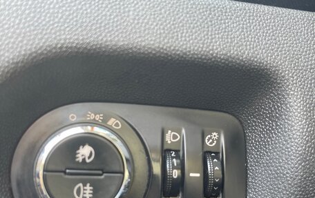 Opel Corsa D, 2010 год, 370 000 рублей, 33 фотография