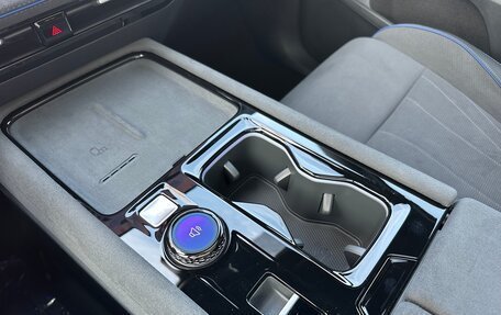 Volkswagen Teramont, 2025 год, 6 090 000 рублей, 30 фотография