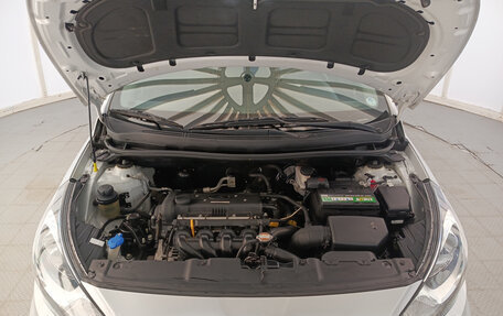 Hyundai Solaris II рестайлинг, 2012 год, 940 000 рублей, 11 фотография