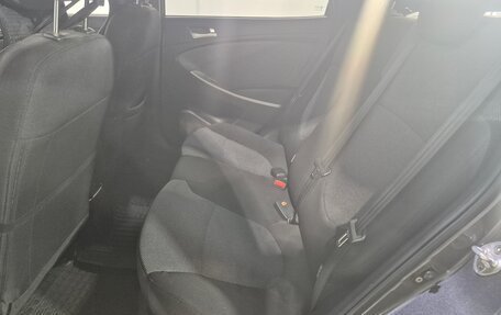 Hyundai Solaris II рестайлинг, 2013 год, 699 000 рублей, 13 фотография