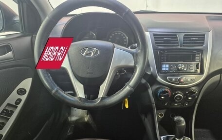 Hyundai Solaris II рестайлинг, 2013 год, 699 000 рублей, 9 фотография