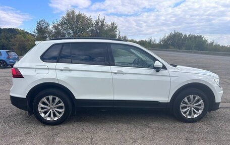 Volkswagen Tiguan II, 2020 год, 1 890 000 рублей, 6 фотография