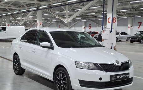 Skoda Rapid I, 2018 год, 1 220 000 рублей, 3 фотография