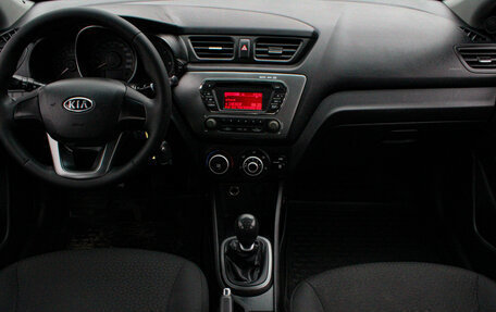 KIA Rio III рестайлинг, 2012 год, 699 000 рублей, 18 фотография