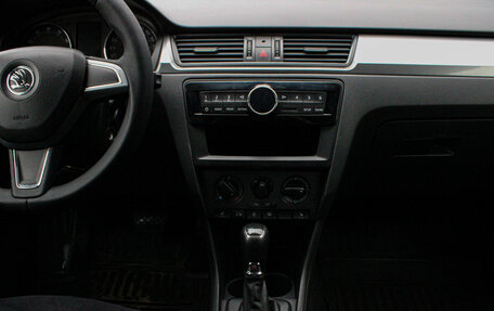 Skoda Rapid I, 2014 год, 999 000 рублей, 17 фотография