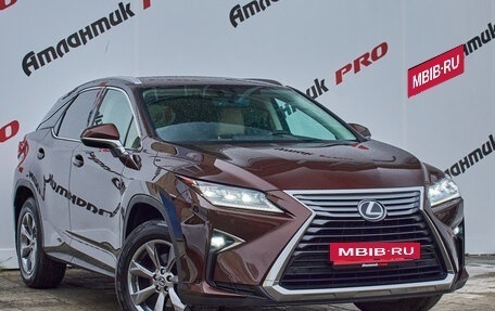 Lexus RX IV рестайлинг, 2019 год, 4 700 000 рублей, 6 фотография