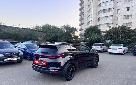 KIA Sportage IV рестайлинг, 2021 год, 2 145 000 рублей, 7 фотография