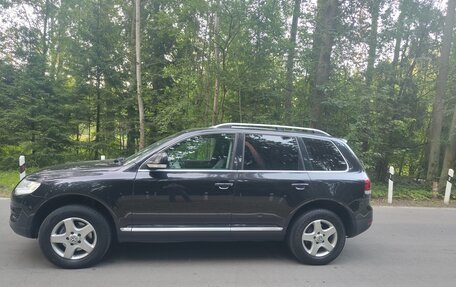 Volkswagen Touareg III, 2008 год, 1 190 000 рублей, 2 фотография