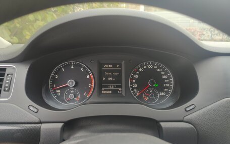 Volkswagen Jetta VI, 2012 год, 890 000 рублей, 7 фотография