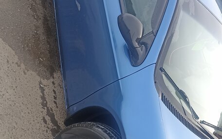 Dodge Neon II, 2002 год, 295 000 рублей, 2 фотография