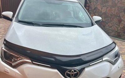 Toyota RAV4, 2017 год, 2 400 000 рублей, 1 фотография