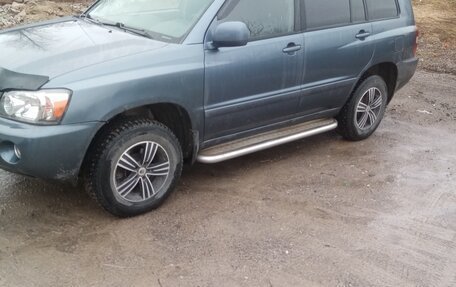 Toyota Highlander III, 2005 год, 900 000 рублей, 2 фотография