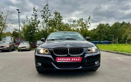 BMW 3 серия, 2011 год, 999 999 рублей, 1 фотография