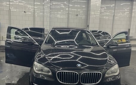 BMW 7 серия, 2014 год, 2 300 000 рублей, 1 фотография