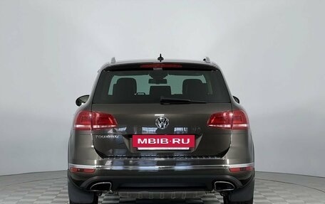 Volkswagen Touareg III, 2015 год, 3 220 000 рублей, 6 фотография