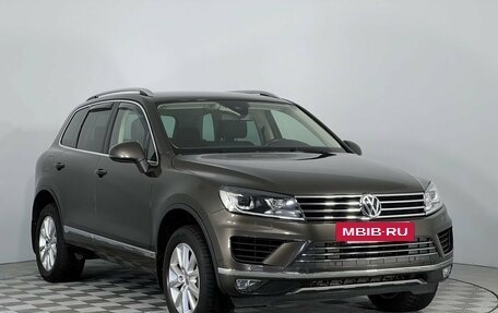 Volkswagen Touareg III, 2015 год, 3 220 000 рублей, 3 фотография