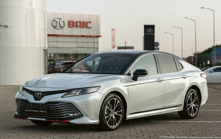 Toyota Camry, 2021 год, 2 495 000 рублей, 1 фотография
