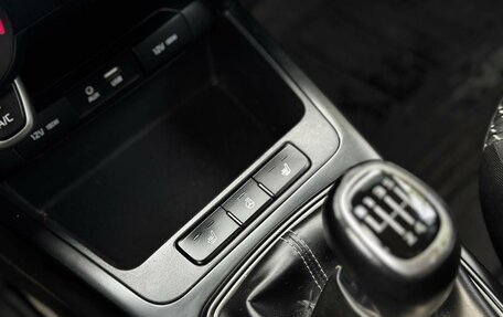 KIA Rio IV, 2017 год, 999 000 рублей, 14 фотография
