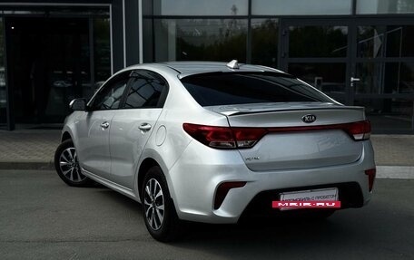KIA Rio IV, 2017 год, 999 000 рублей, 6 фотография