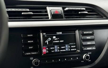 KIA Rio IV, 2017 год, 999 000 рублей, 16 фотография